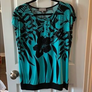 Sleeveless Laura Blouse